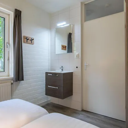 Restyled House With Dishwasher, Breda At 10 Km * Oosterhout (North Brabant)
